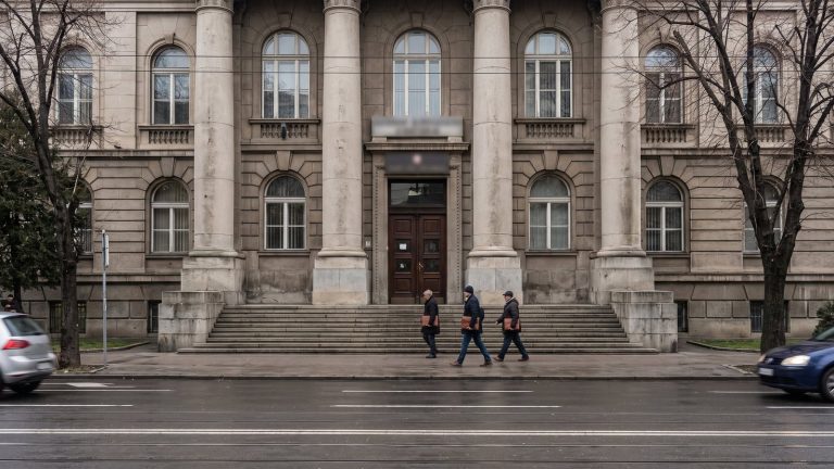 Sud u postupku naknade štete
